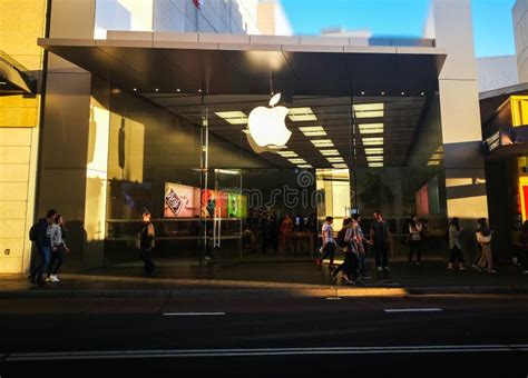 apple store bondi junction appointment.